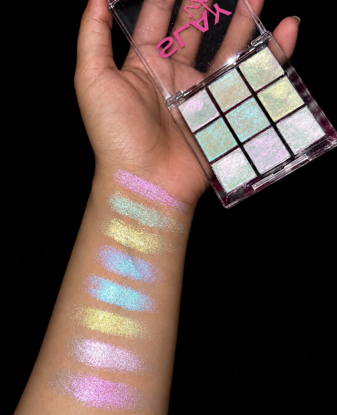Catachromes – Phantasm 9 color eyeshadow palate